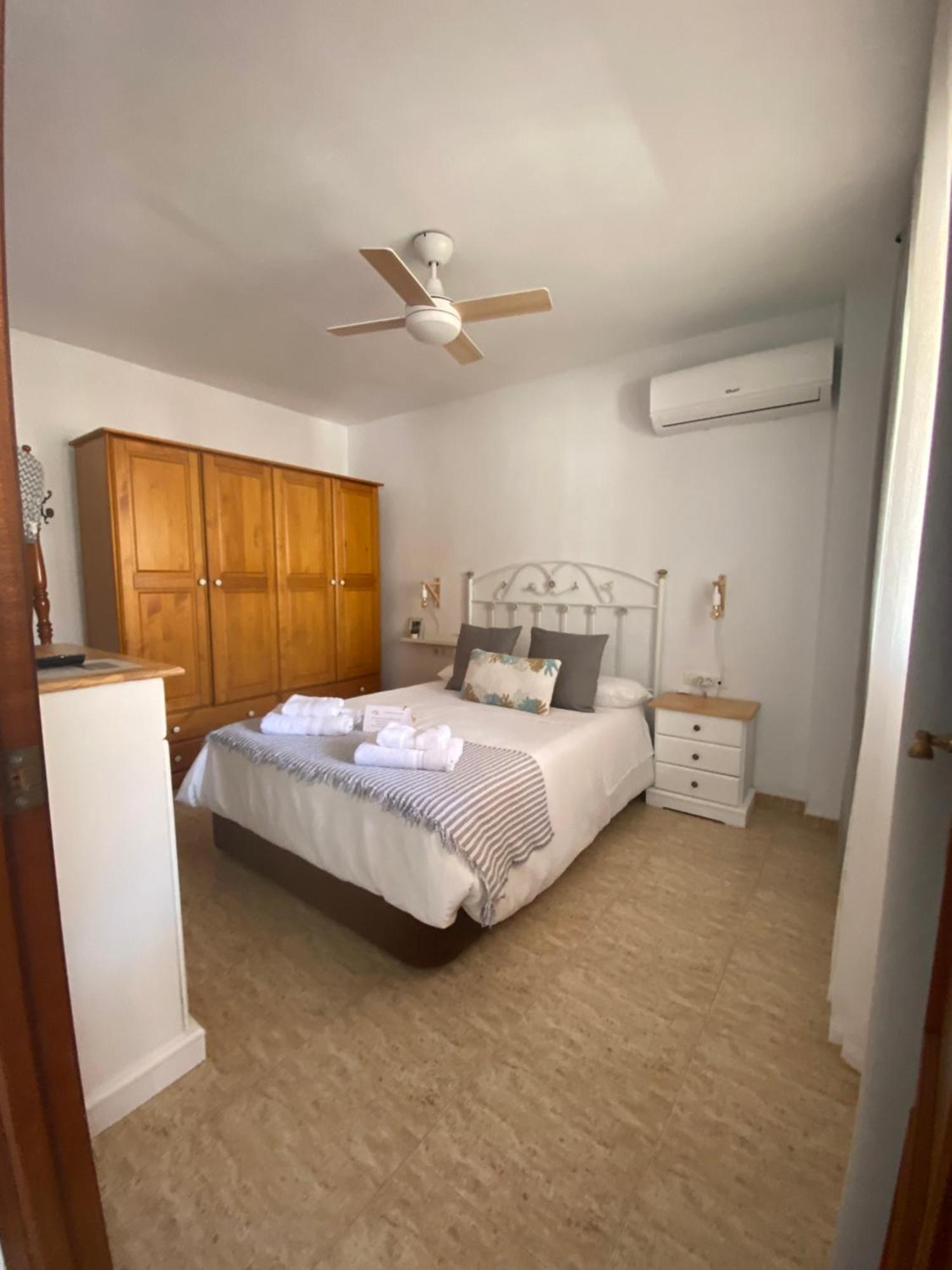 Almeria Playa Zapillo Екстериор снимка