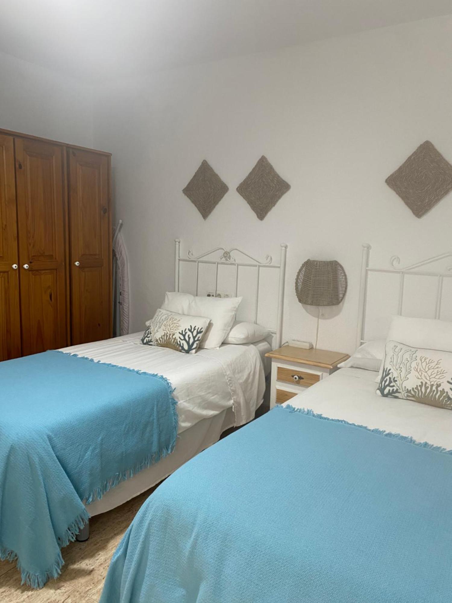 Almeria Playa Zapillo Екстериор снимка
